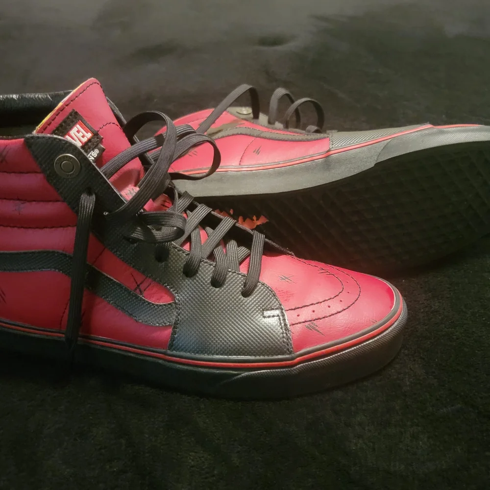 Vans Red High-Top Sneakers - Picture 9 of 9